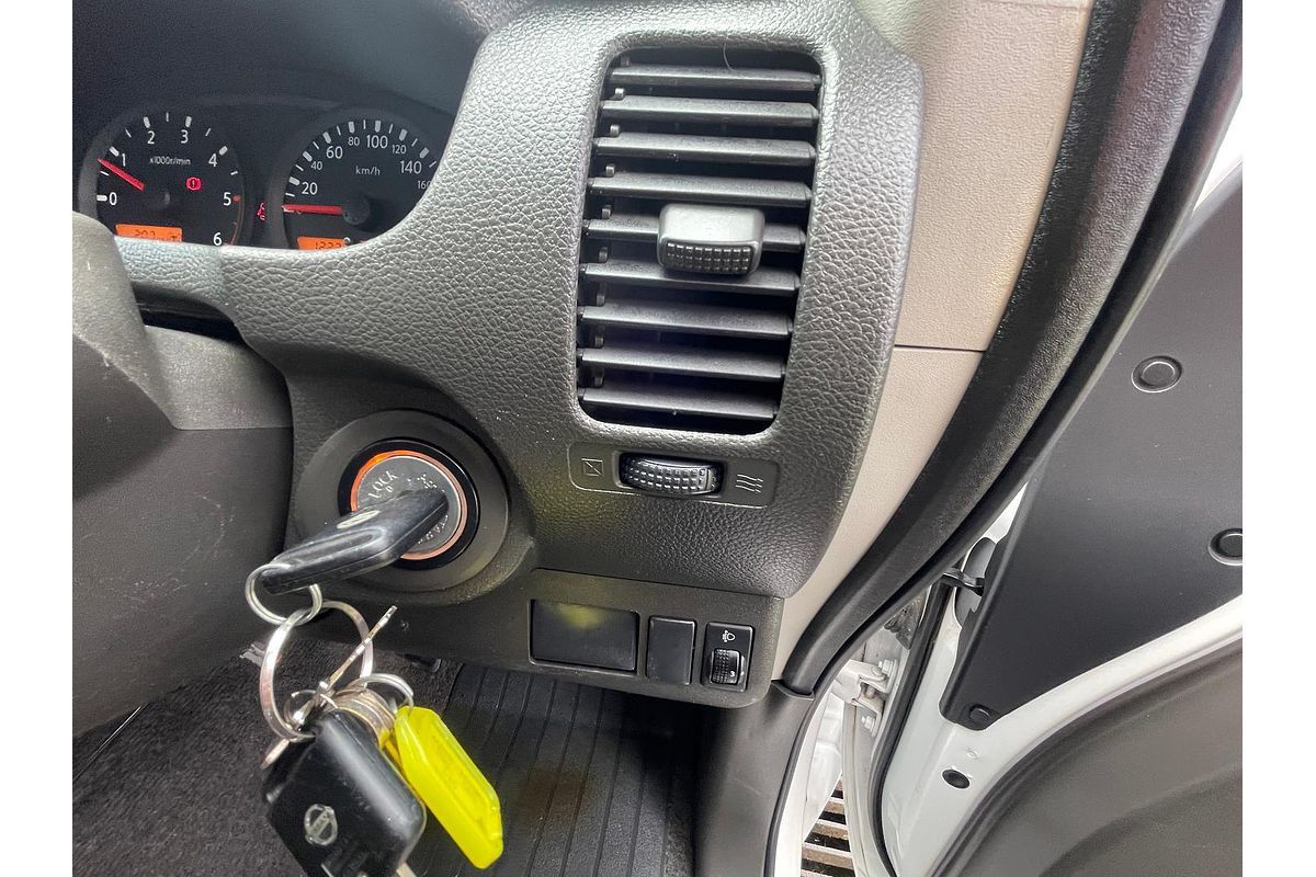 2011 Nissan Navara RX D40 4X4