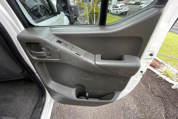 2011 Nissan Navara RX D40 4X4