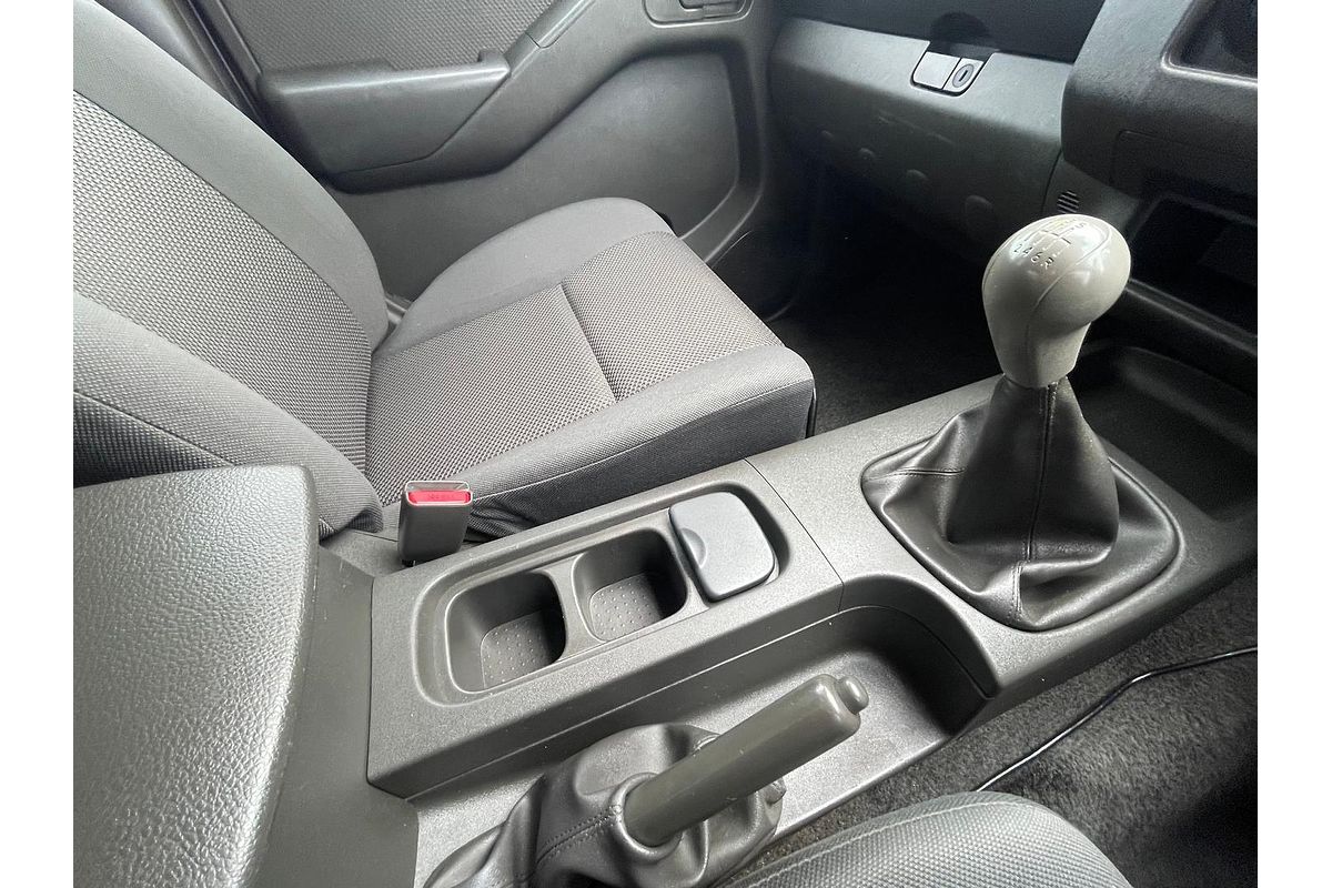2011 Nissan Navara RX D40 4X4
