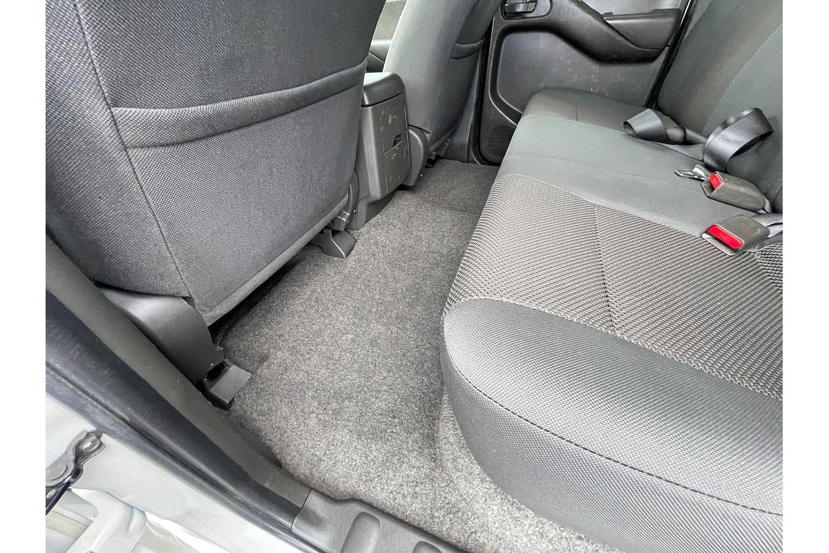 2011 Nissan Navara RX D40 4X4