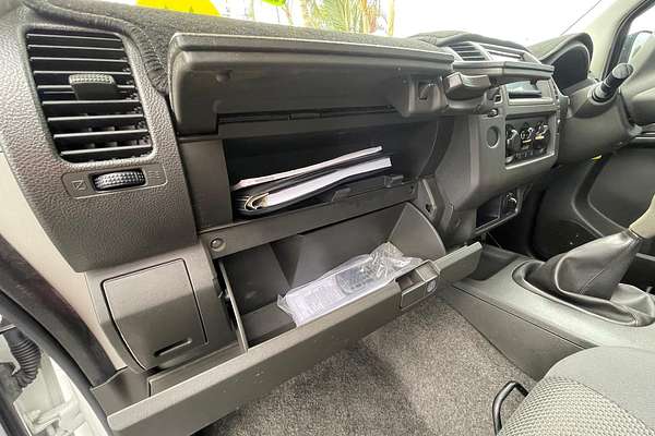 2011 Nissan Navara RX D40 4X4
