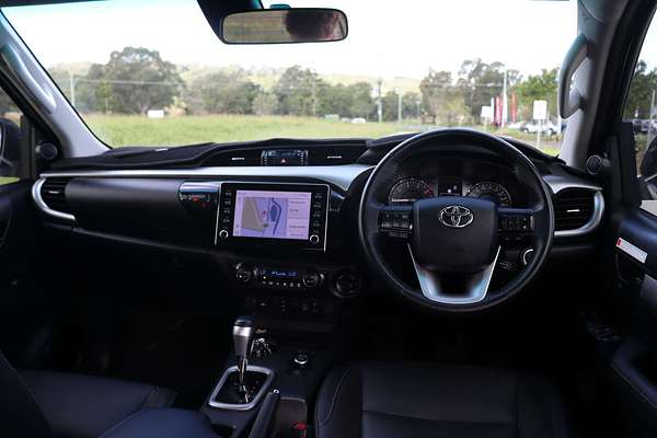 2024 Toyota Hilux SR5 48V GUN126R 4X4