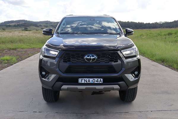 2024 Toyota Hilux SR5 48V GUN126R 4X4