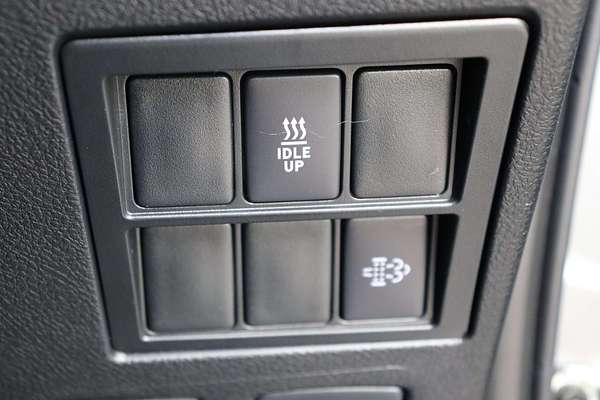 2024 Toyota Hilux SR5 48V GUN126R 4X4