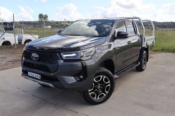 2024 Toyota Hilux SR5 48V GUN126R 4X4