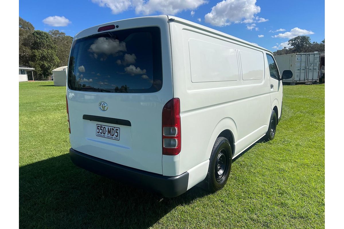 2014 Toyota Hiace KDH201R LWB
