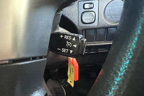 2014 Toyota Hiace KDH201R LWB