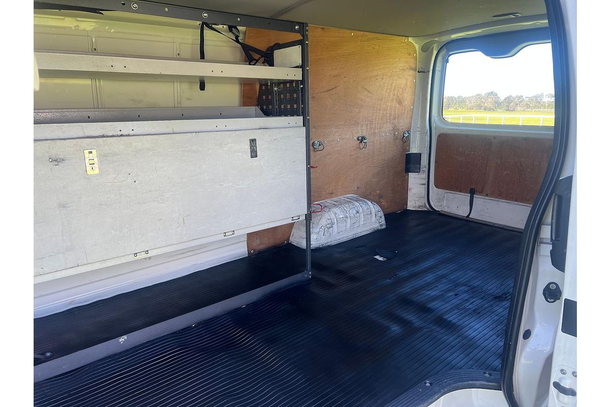 2014 Toyota Hiace KDH201R LWB