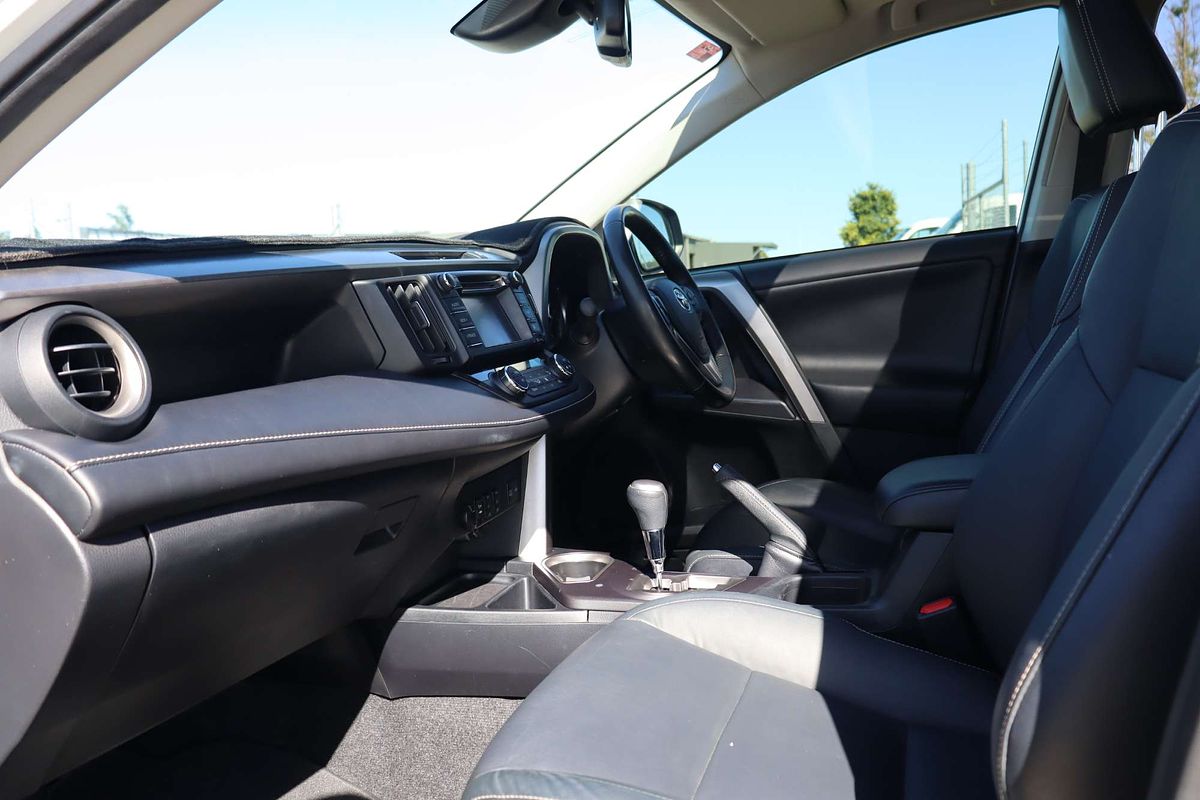 2017 Toyota RAV4 Cruiser ALA49R