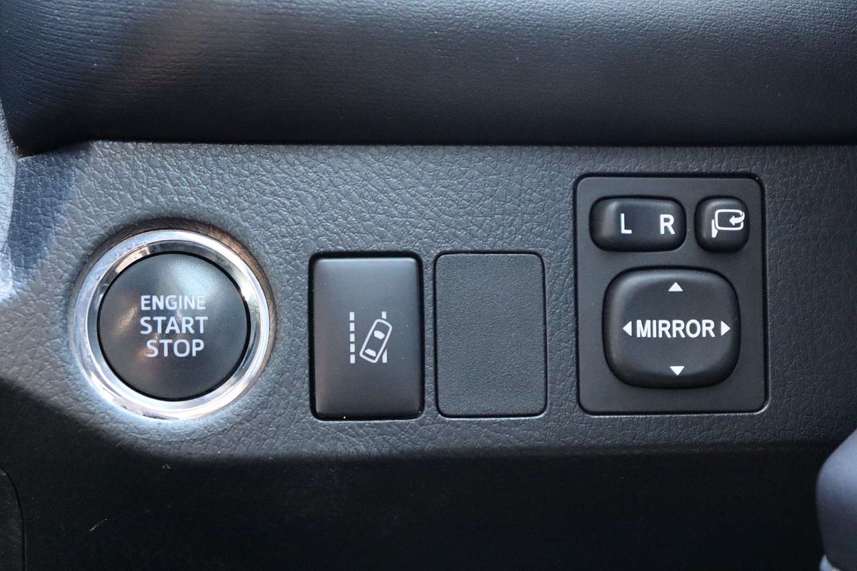 2017 Toyota RAV4 Cruiser ALA49R