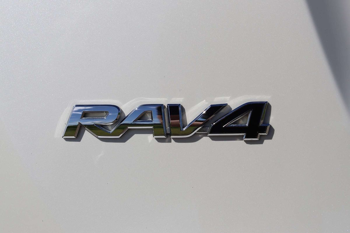 2017 Toyota RAV4 Cruiser ALA49R