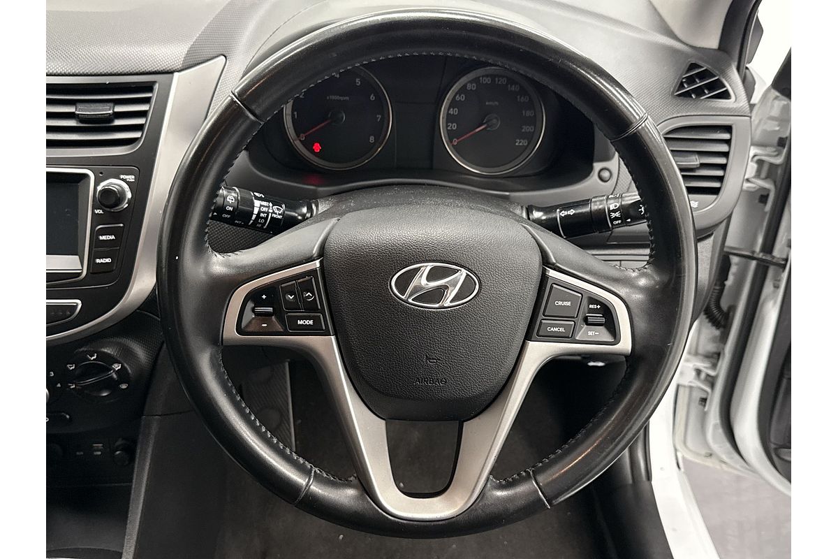 2019 Hyundai Accent Sport RB6