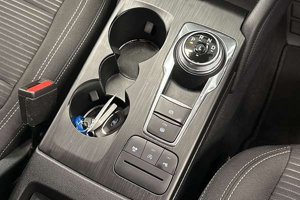2023 Ford Escape ZH