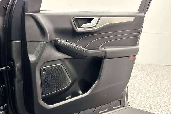 2023 Ford Escape ZH
