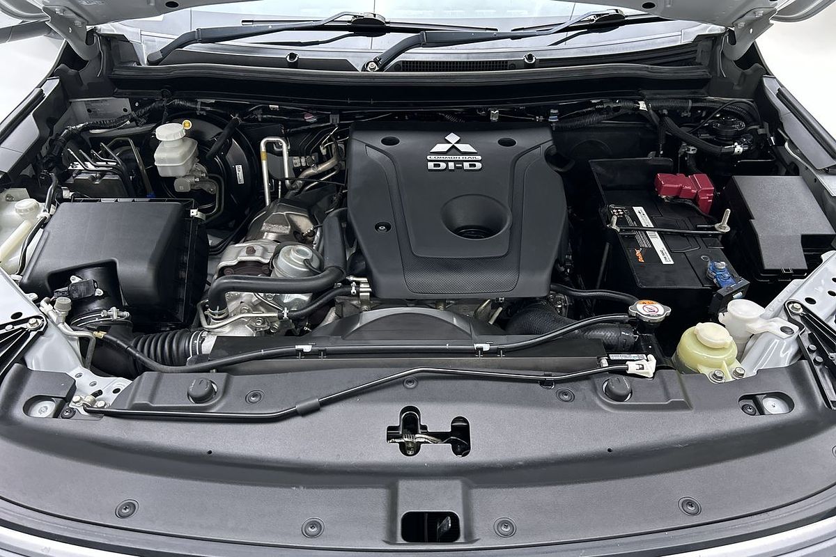 2020 Mitsubishi Pajero Sport GLS QF