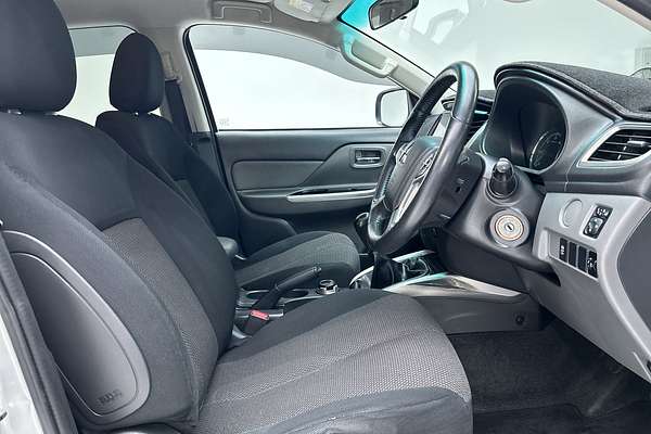 2017 Mitsubishi Triton GLS MQ 4X4
