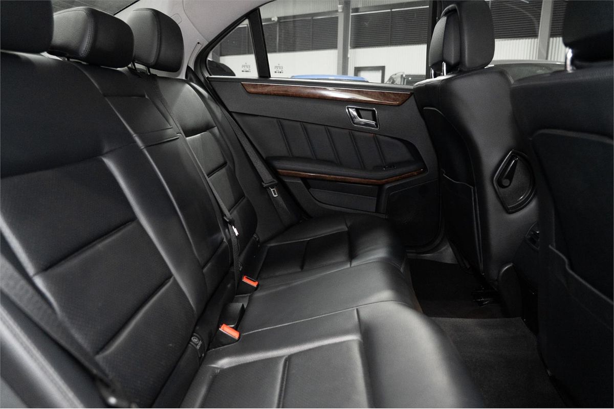 2011 Mercedes-Benz E-Class E220 CDI BlueEFFICIENCY Elegance W212