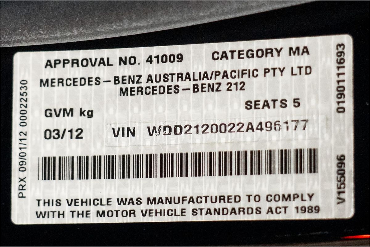 2011 Mercedes-Benz E-Class E220 CDI BlueEFFICIENCY Elegance W212