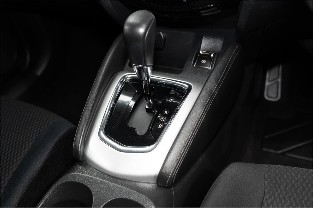 2015 Nissan QASHQAI ST J11