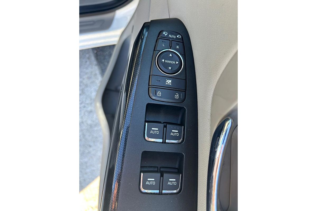 2020 Kia Carnival Si YP