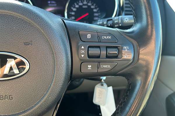 2020 Kia Carnival Si YP