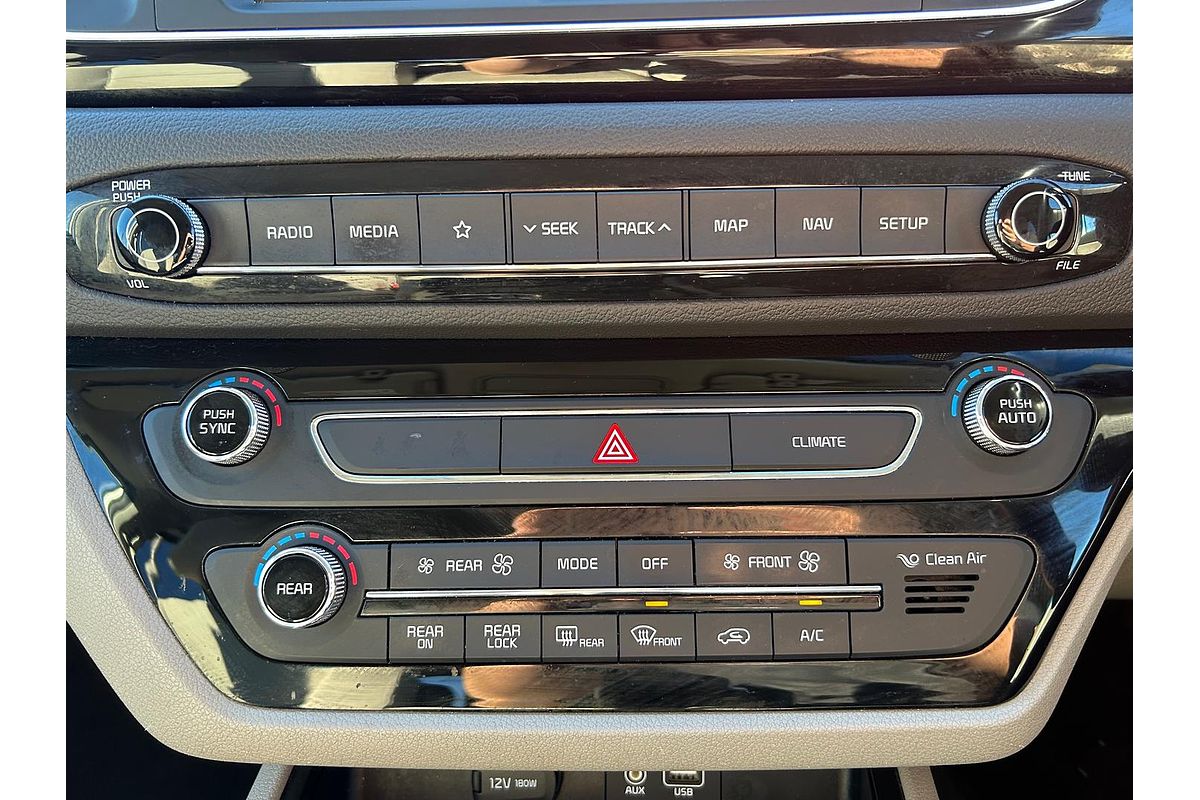 2020 Kia Carnival Si YP