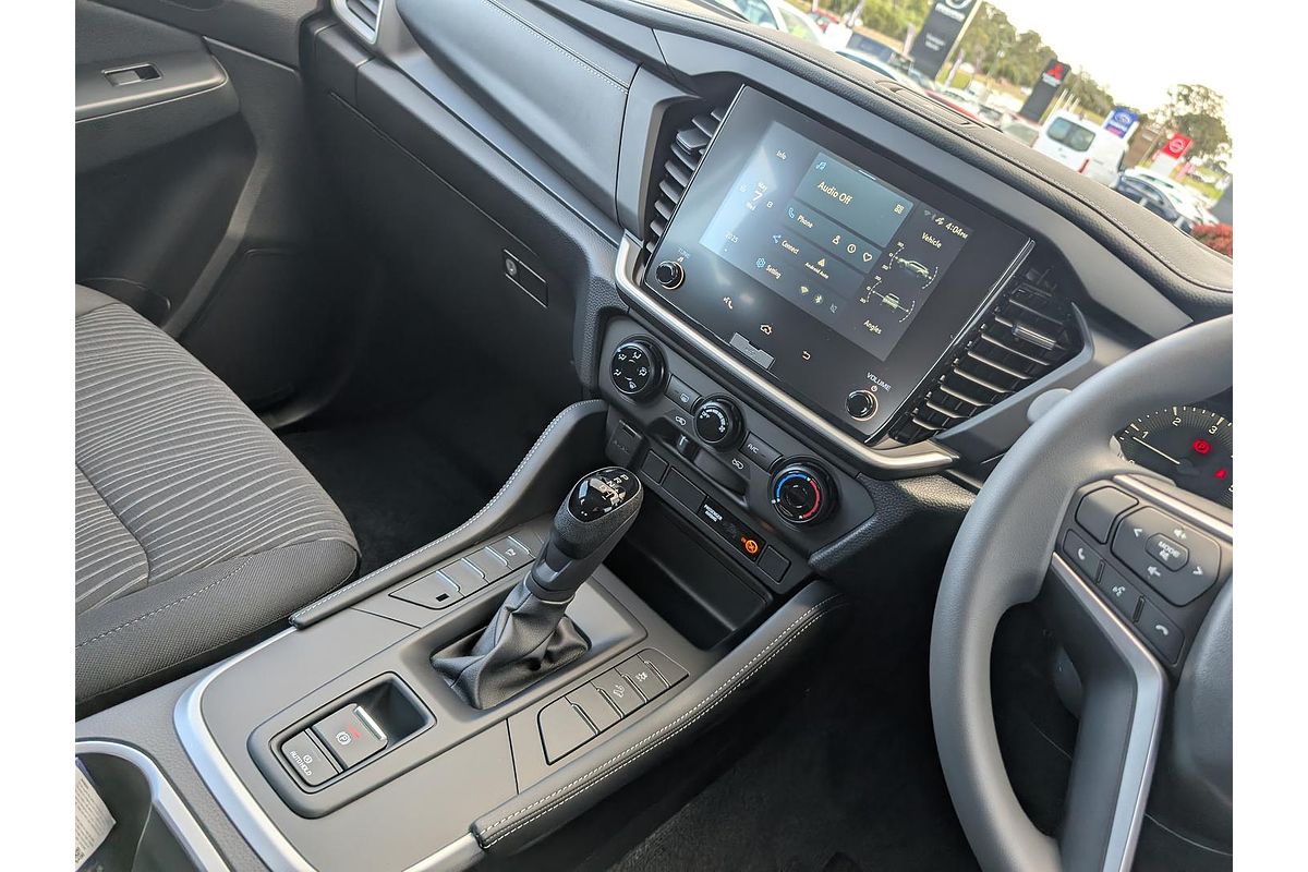 2025 Isuzu MU-X LS-M