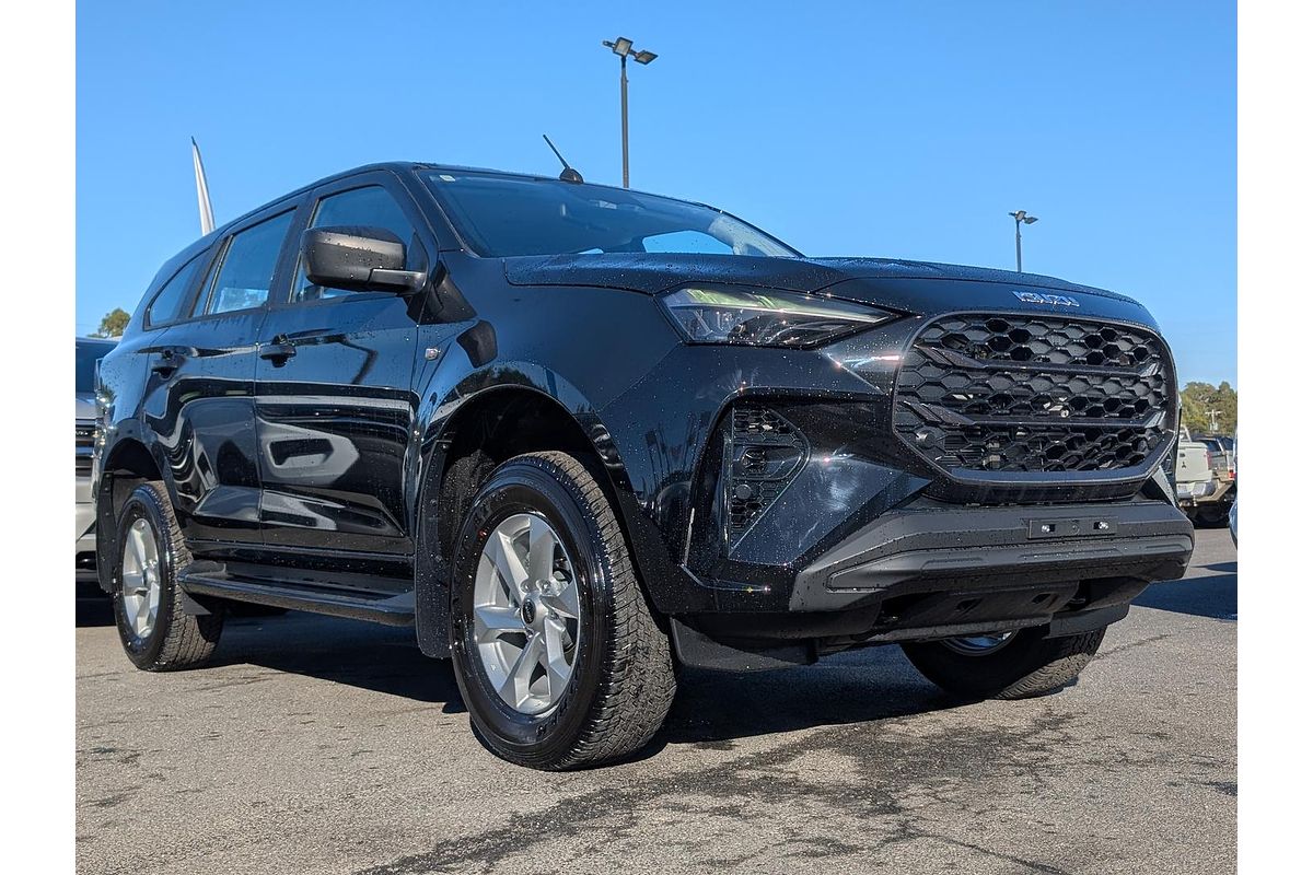 2025 Isuzu MU-X LS-M