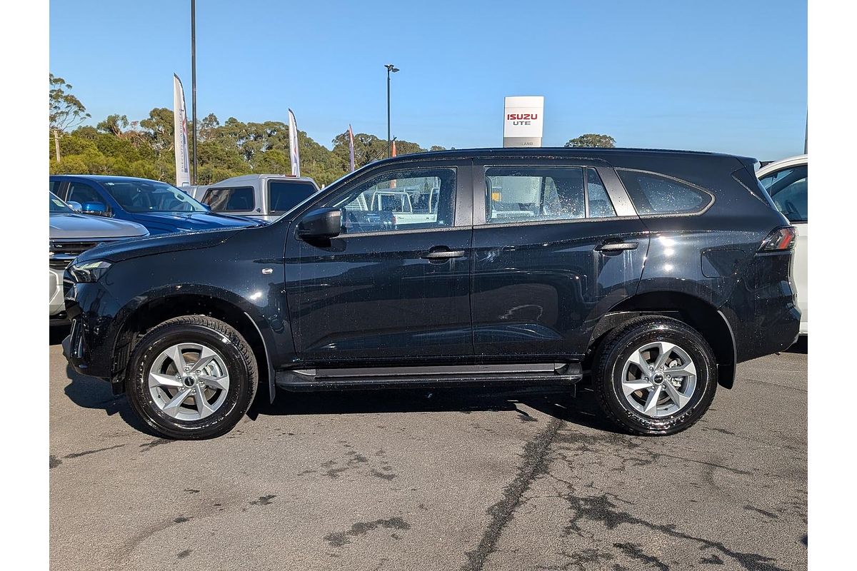 2025 Isuzu MU-X LS-M