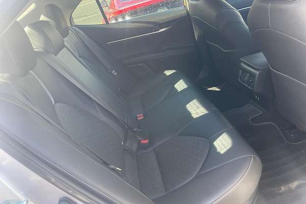 2021 Toyota Camry SX AXVH70R
