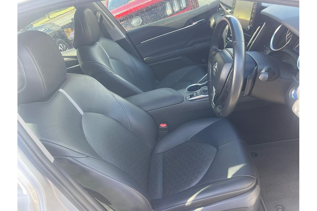 2021 Toyota Camry SX AXVH70R
