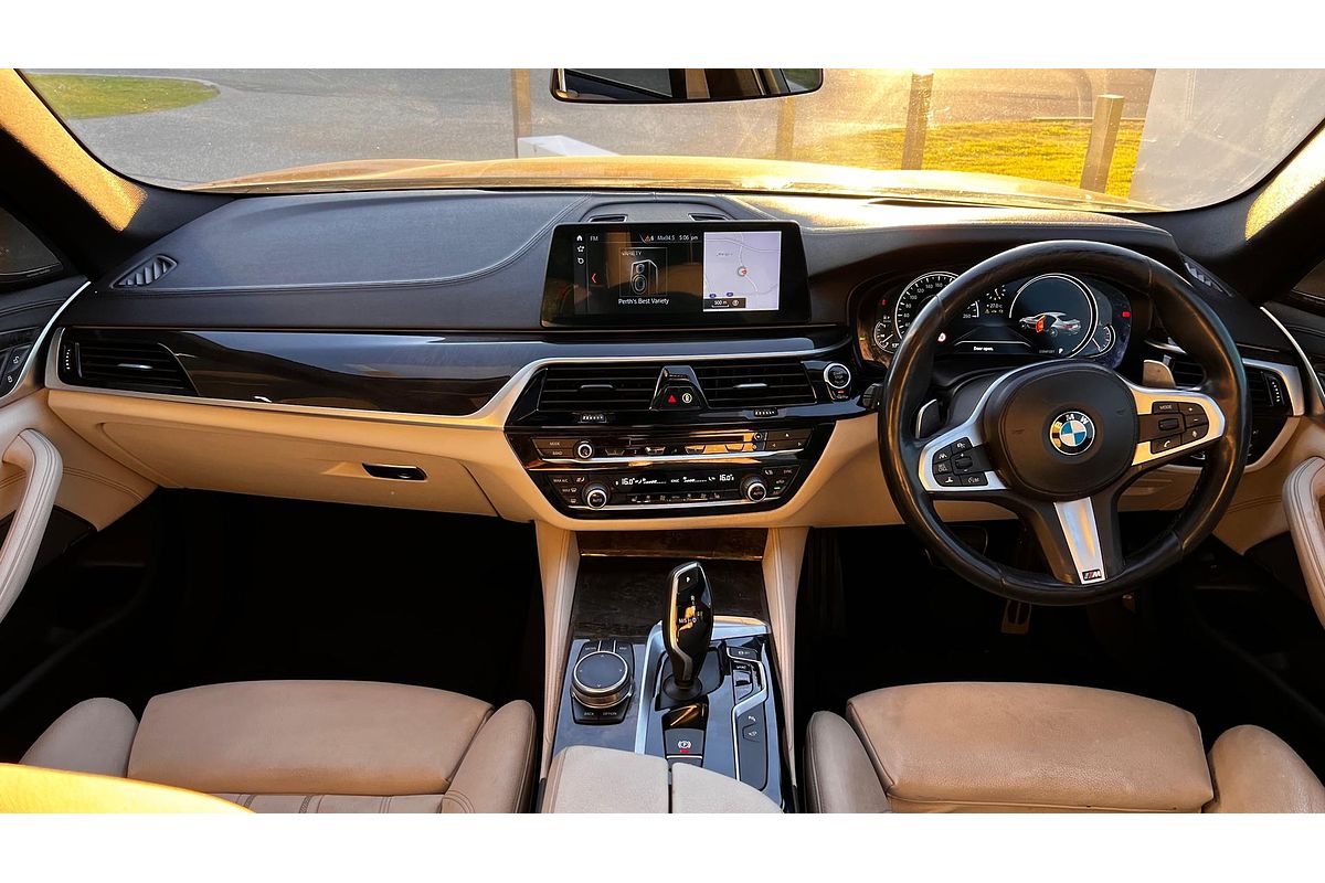 2018 BMW 5 Series 520d M Sport G30