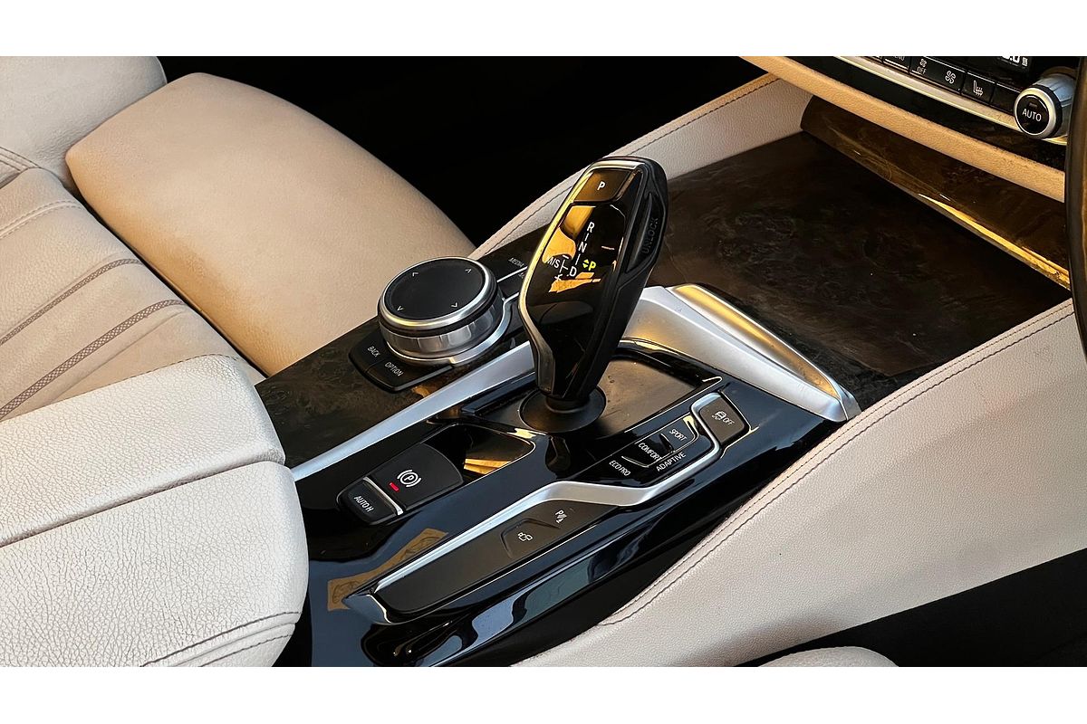 2018 BMW 5 Series 520d M Sport G30