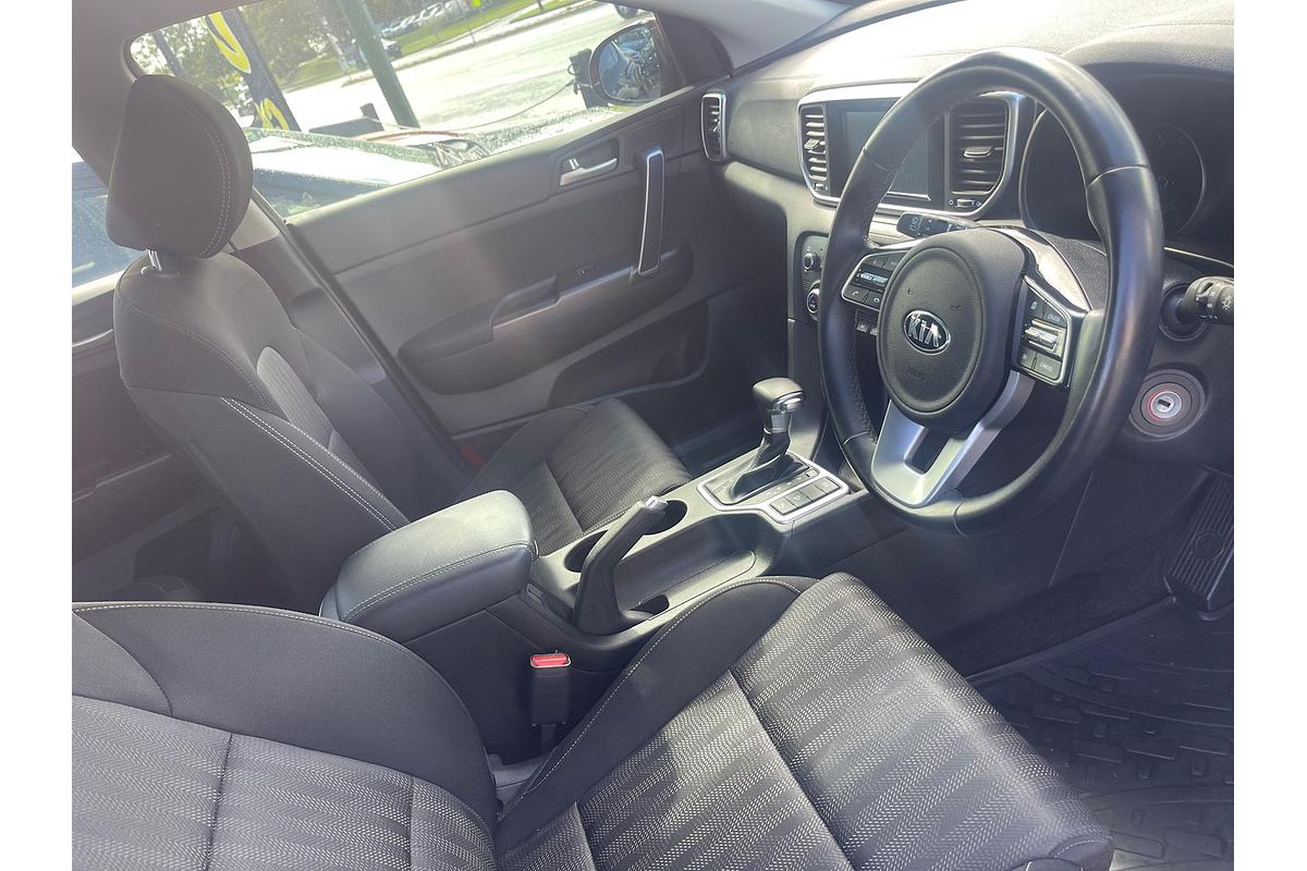 2020 Kia Sportage S QL