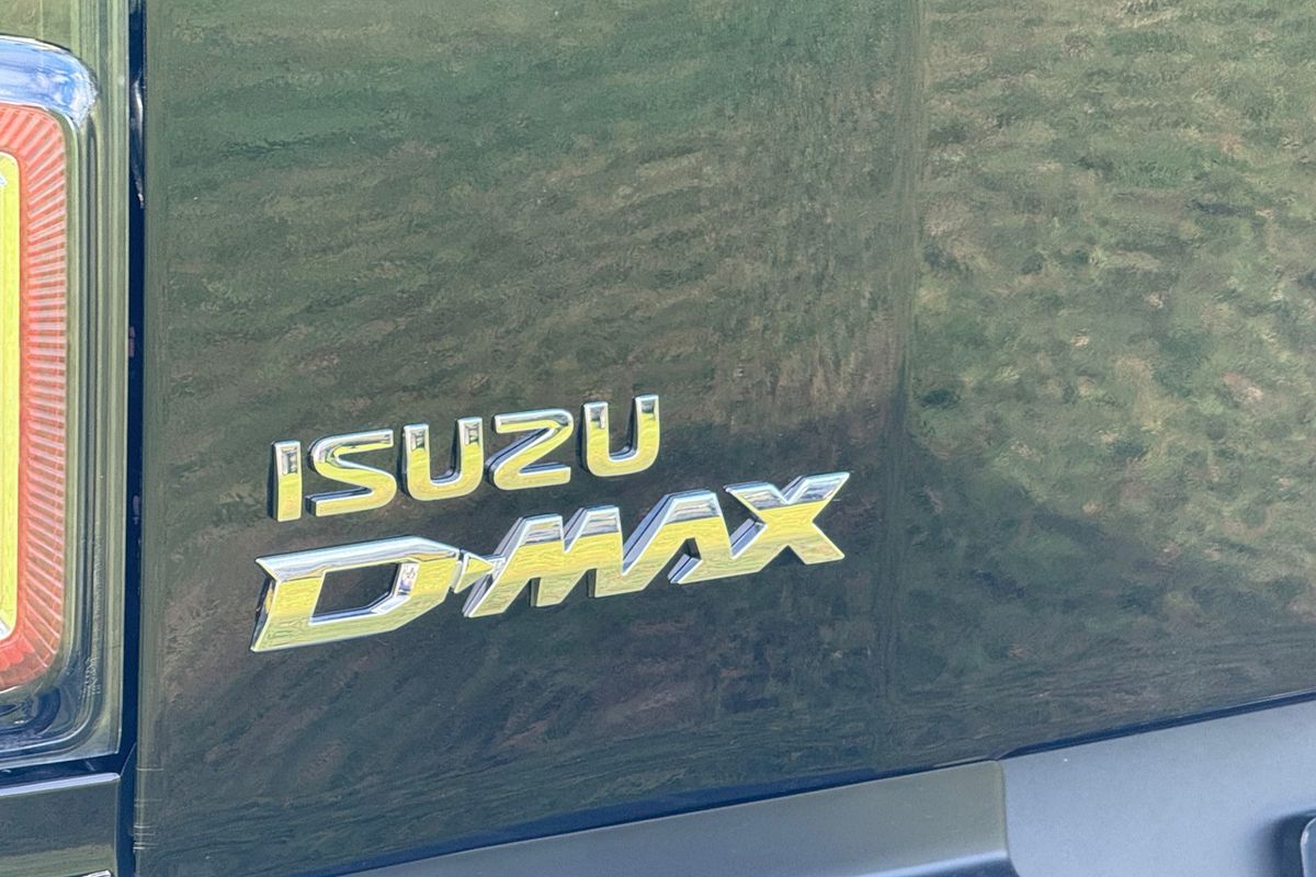 2022 Isuzu D-MAX X-TERRAIN 4X4