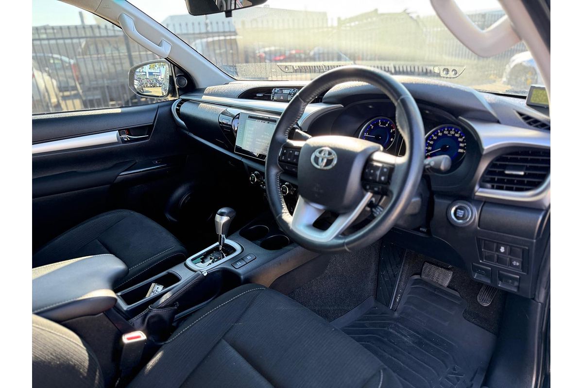 2019 Toyota Hilux SR5 GUN126R 4X4
