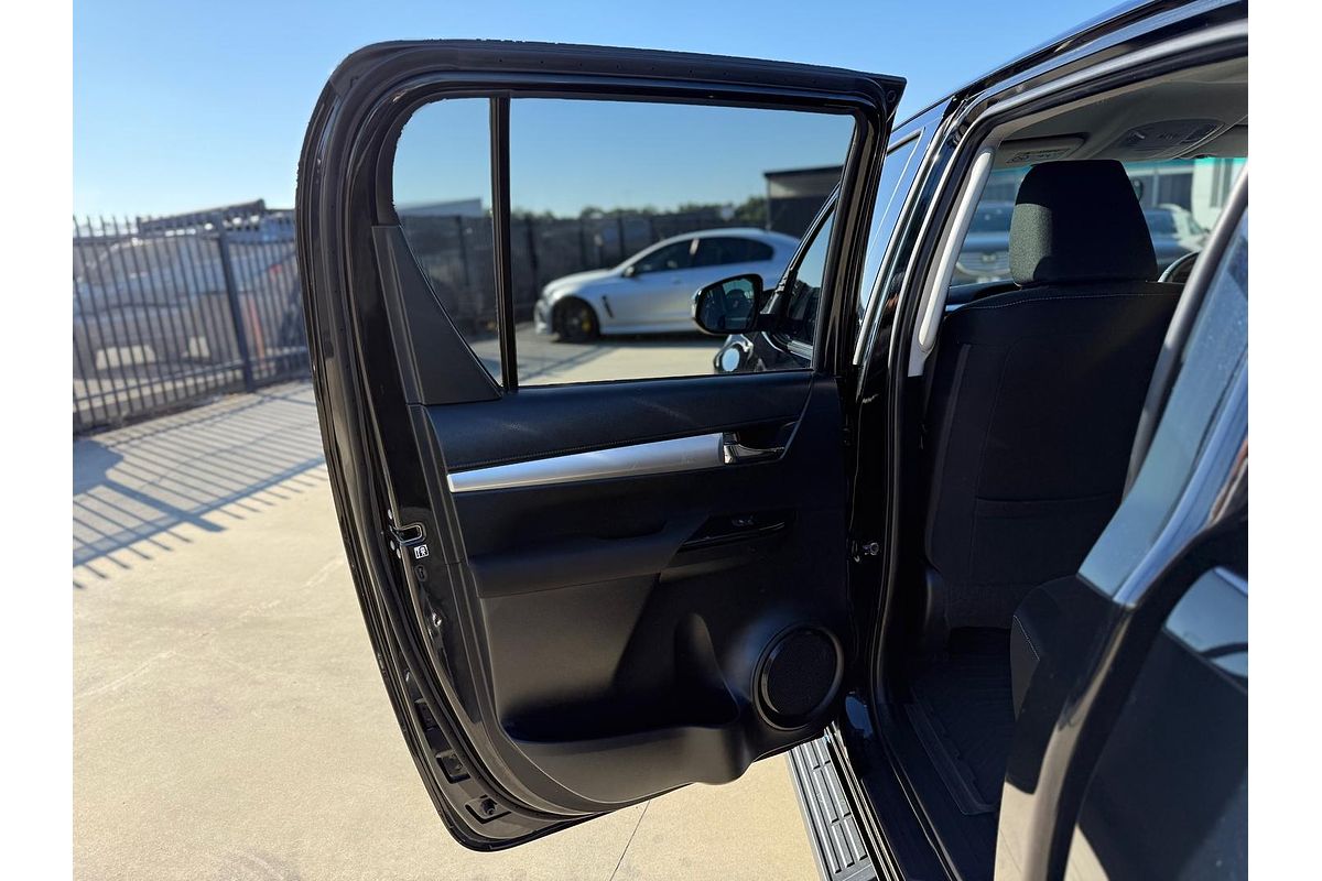 2019 Toyota Hilux SR5 GUN126R 4X4