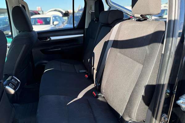 2019 Toyota Hilux SR5 GUN126R 4X4