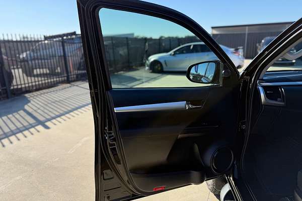 2019 Toyota Hilux SR5 GUN126R 4X4