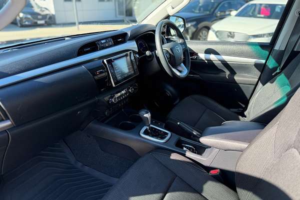 2019 Toyota Hilux SR5 GUN126R 4X4