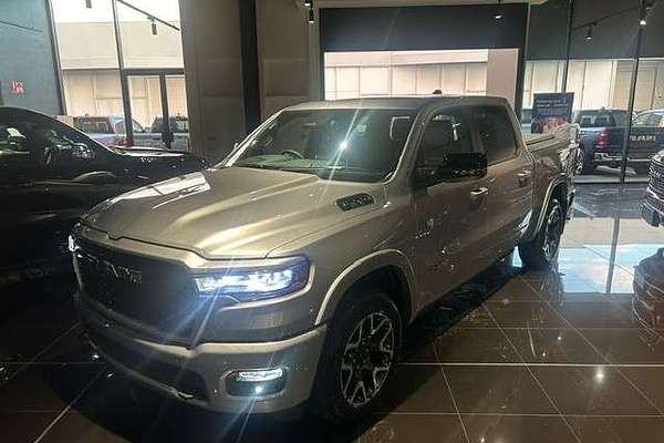 2025 RAM 1500 Laramie Sport Hurricane SO RamBox DT 4X4 SWB