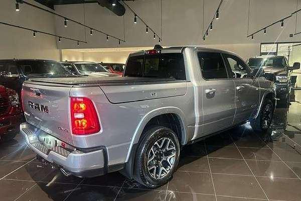 2025 RAM 1500 Laramie Sport Hurricane SO RamBox DT 4X4 SWB