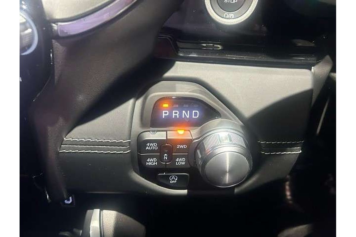 2025 RAM 1500 Laramie Sport Hurricane SO RamBox DT 4X4 SWB