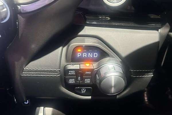 2025 RAM 1500 Laramie Sport Hurricane SO RamBox DT 4X4 SWB