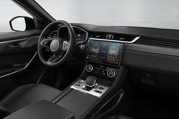2025 Jaguar F-PACE P250 R-Dynamic SE 90th Anniversary Edition X761
