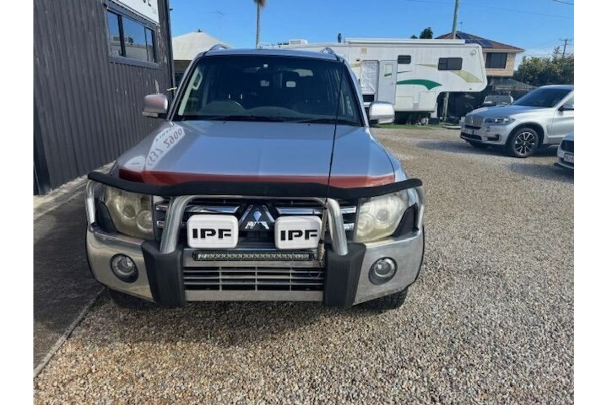 2007 Mitsubishi Pajero VR-X LWB (4x4) NS