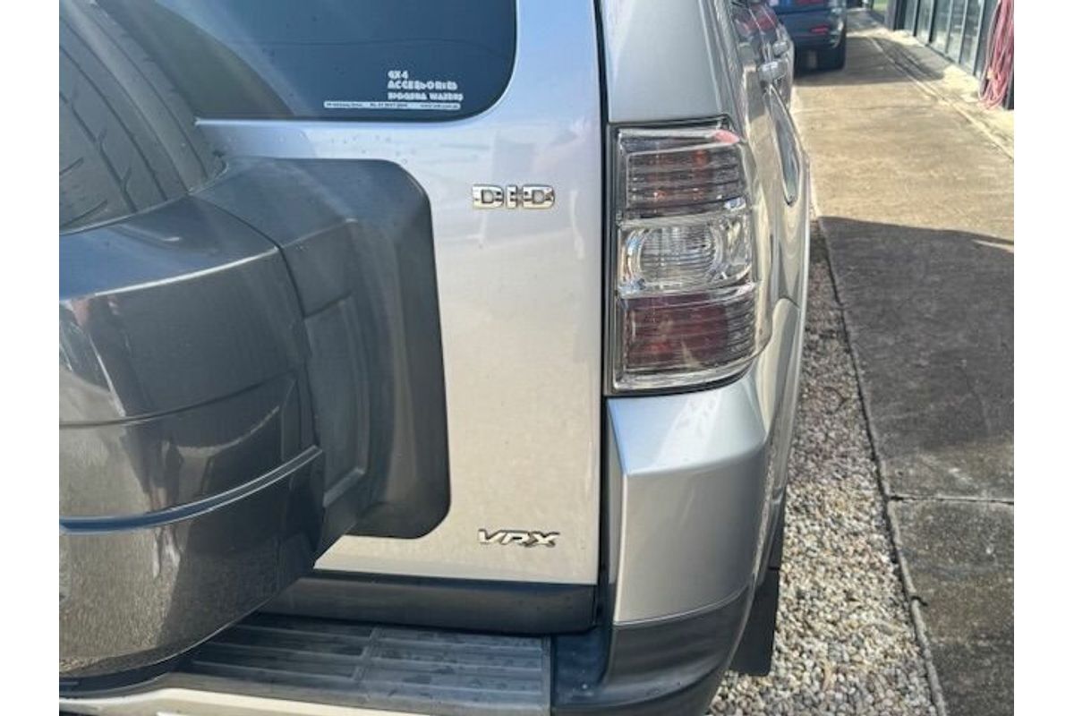 2007 Mitsubishi Pajero VR-X LWB (4x4) NS