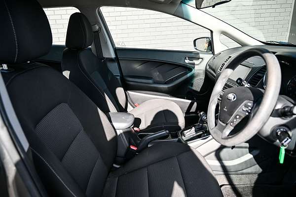 2016 Kia Cerato S YD