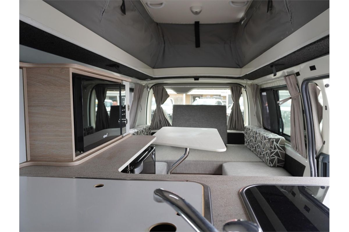 2018 Toyota Hiace KDH201R LWB