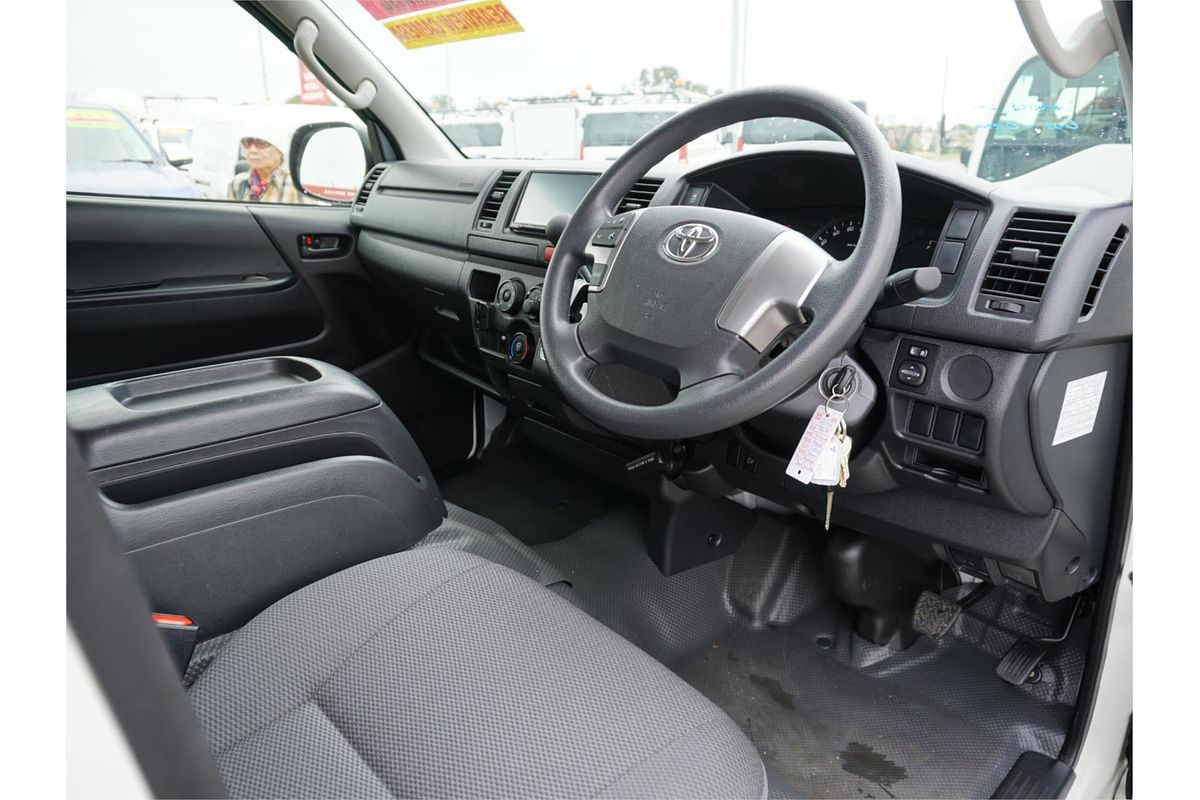 2018 Toyota Hiace KDH201R LWB